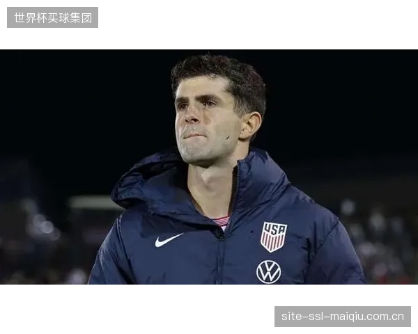 美国队首战将遭遇巴拉圭的铁桶阵，普利西奇与阿尔米隆的对决是比赛看点。